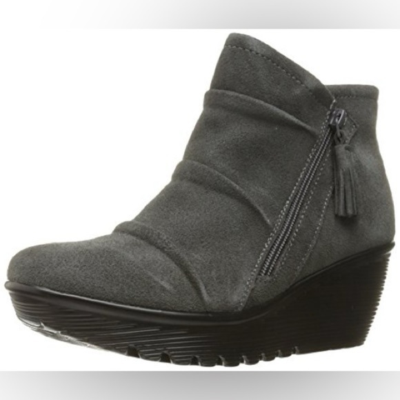 Skechers Pleated Gray Suede Air Cooled Memory Foam Platform Booties - Picture 1 of 10